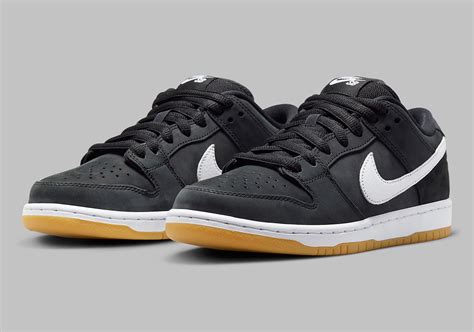 nike sb dunks low black gum|nike dunk low gum sole.